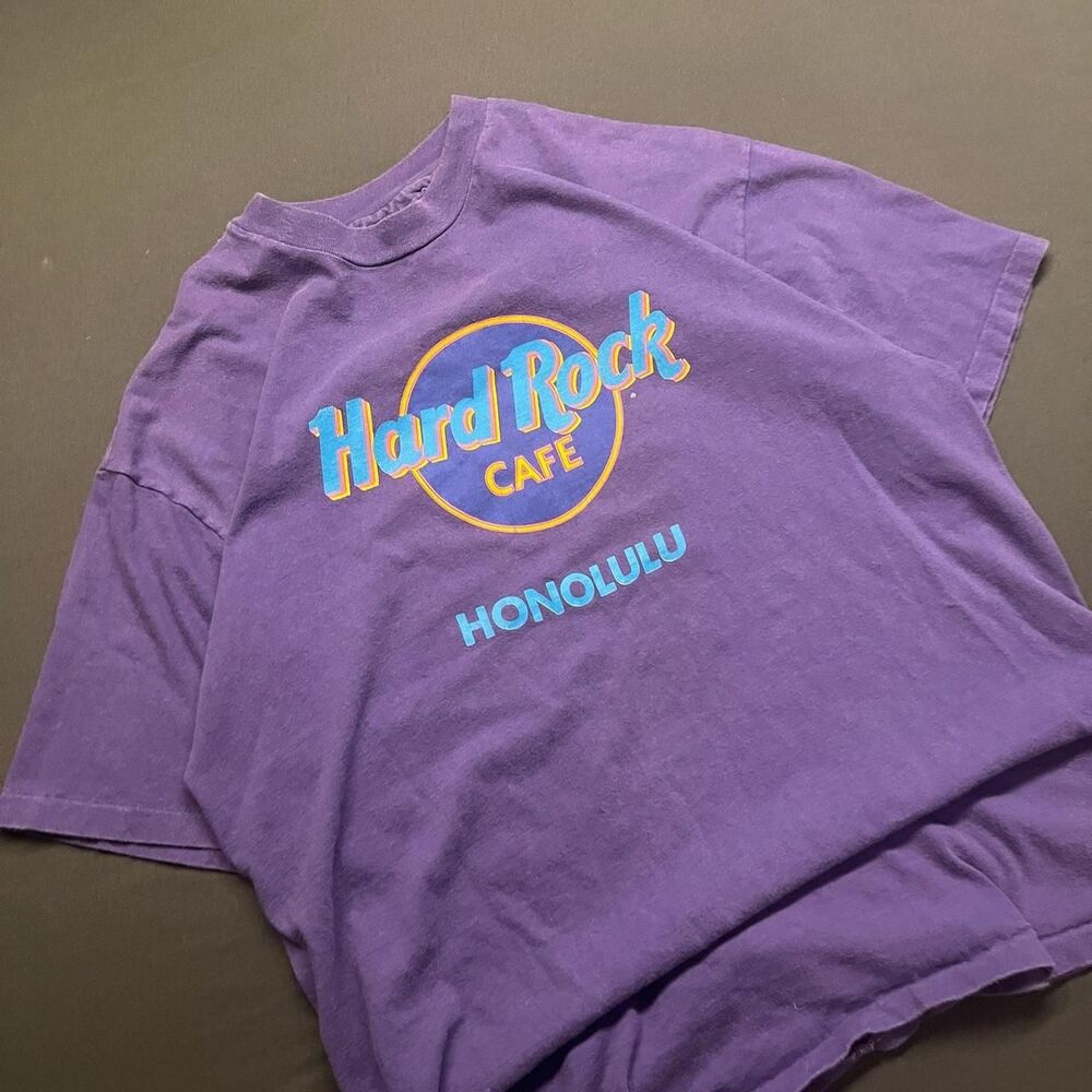Hard-rock-cafe Men's Purple and Navy T-shirt
